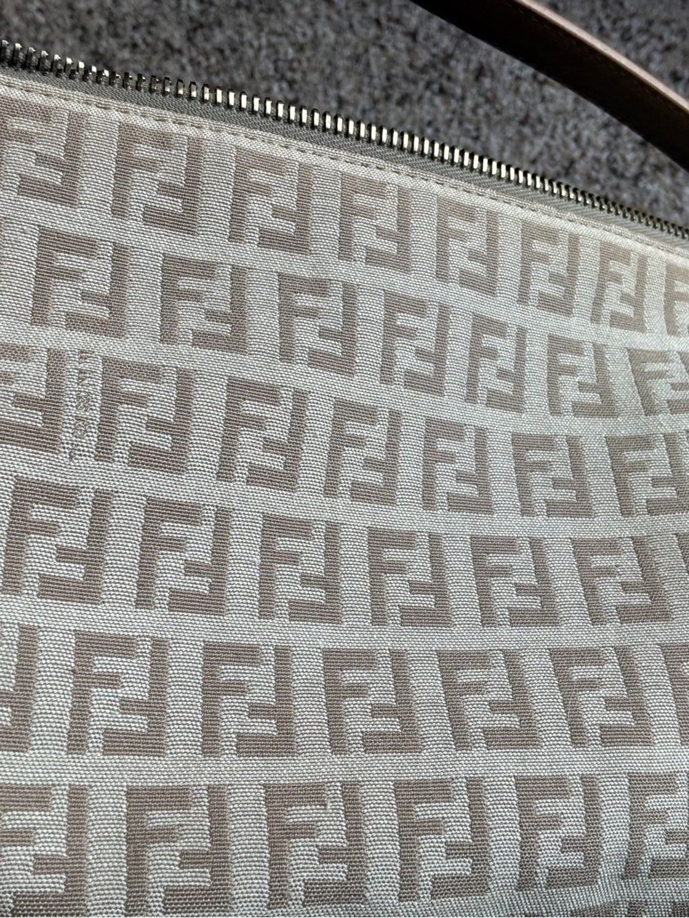 Fendi shoulder bag - Picture 11 of 12